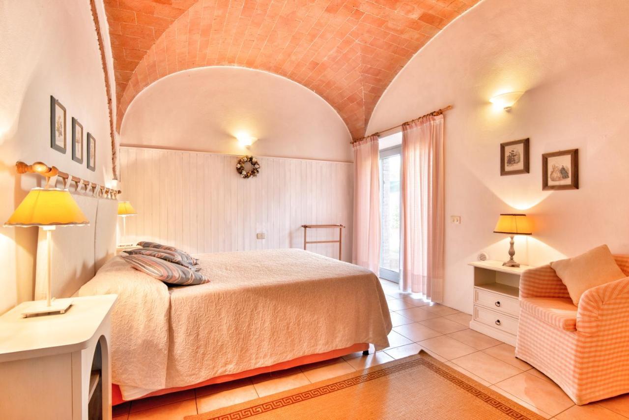 Appartamenti Villa La Fonte San Gimignano Exterior foto